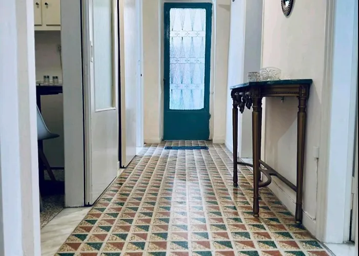 Maison Marivasia Апартаменты *